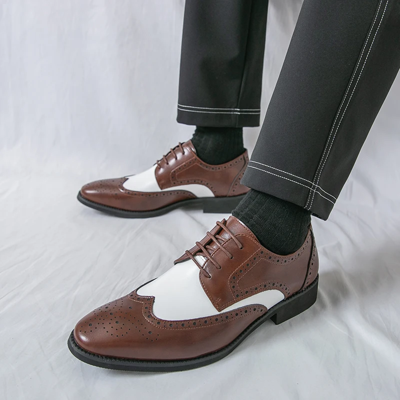Luxurious Men Business Brock Leather Shoes Black Brown Lace-up Business Fashion Small Leather Shoes for Gentlemen Men Size 38-46