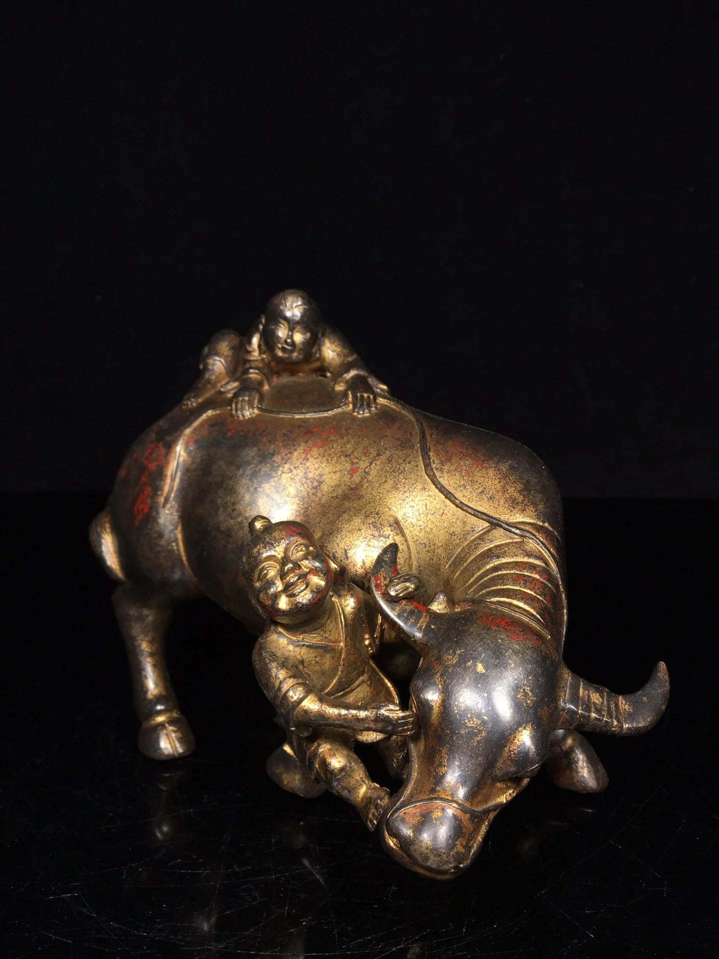 Exquisitely crafted pure copper sculpture of a child playing with a cow, featuring a unique design and a well-deve,Free shipping