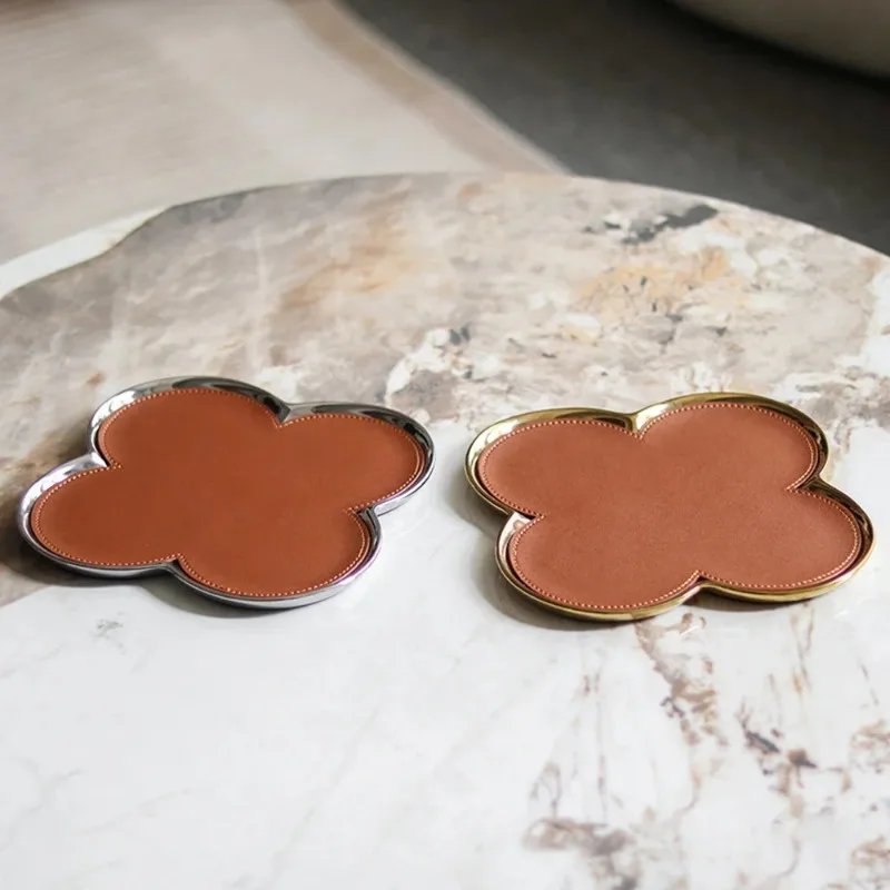 3Pcs Set Light Luxury Leather Storage Tray, Clover Shaped Desktop Jewelry Display Tray for Living Room Home Decor
