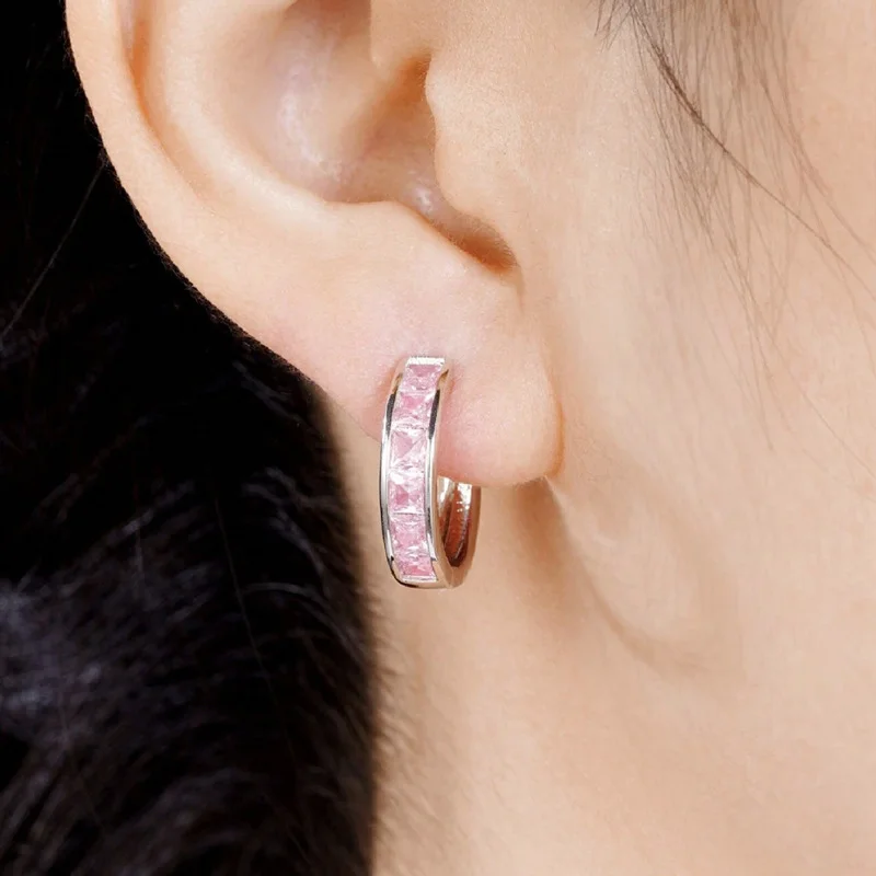 

EVISPOL Fashion Crystal Gold Plated Round Circle Earrings for Women Girls Cubic Zircon Huggie Hoop Earrings Piercing Jewelry