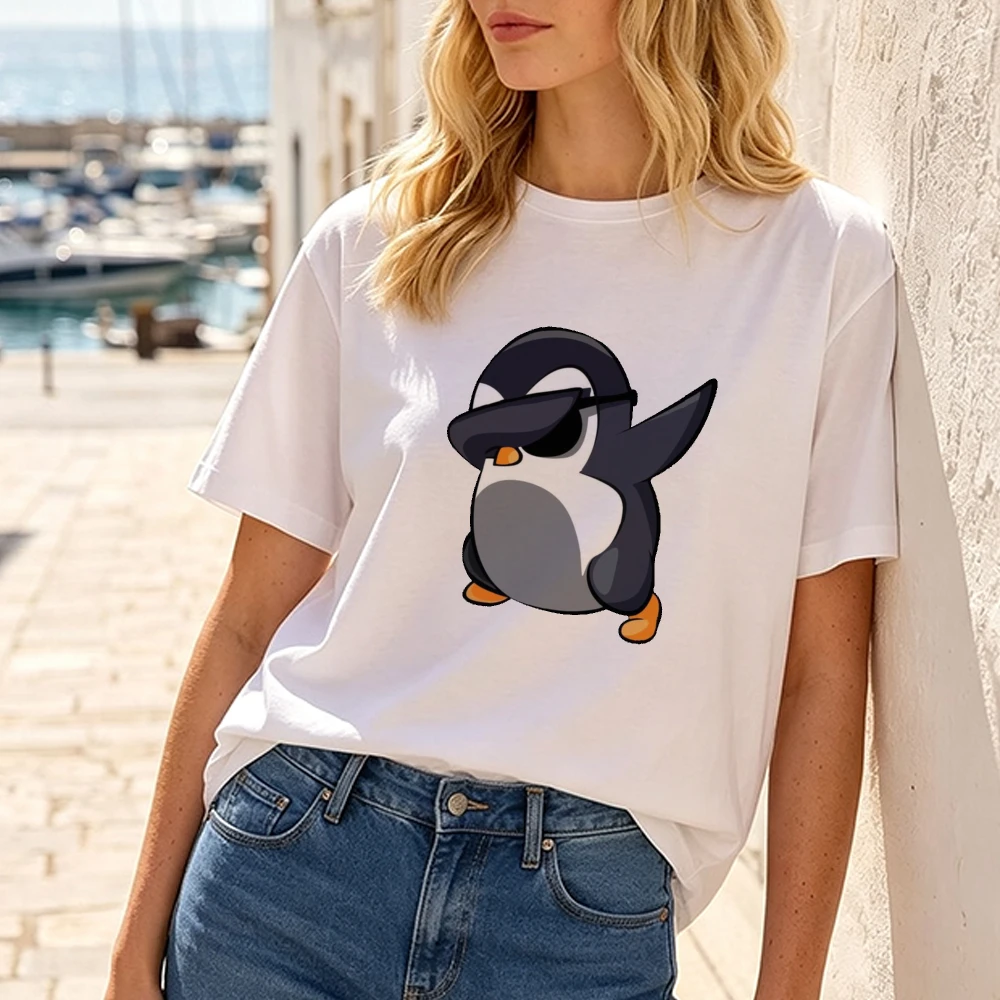 Camiseta con estampado de pingüino pirata y parche en la oreja para mujer, camiseta con estampado de animales de dibujos animados, Top de estilo náutico Kawaii, traje de vacaciones de verano