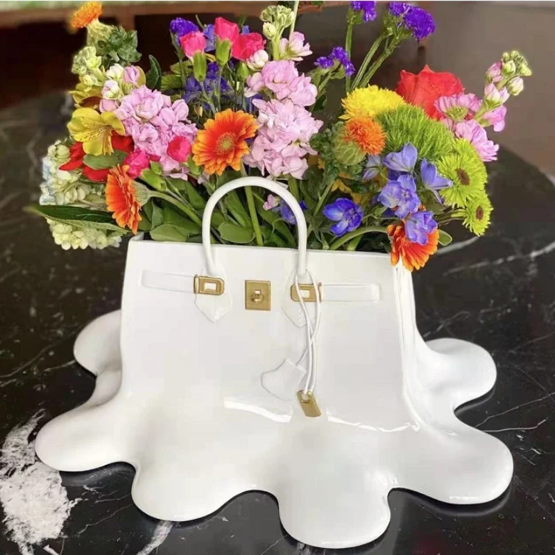 

Boho Large Resin Flowers Bag Vase Speedy Room Decor Study Office Dining Table Vase Bag Living Room Bag Vase Luxury Sculpture