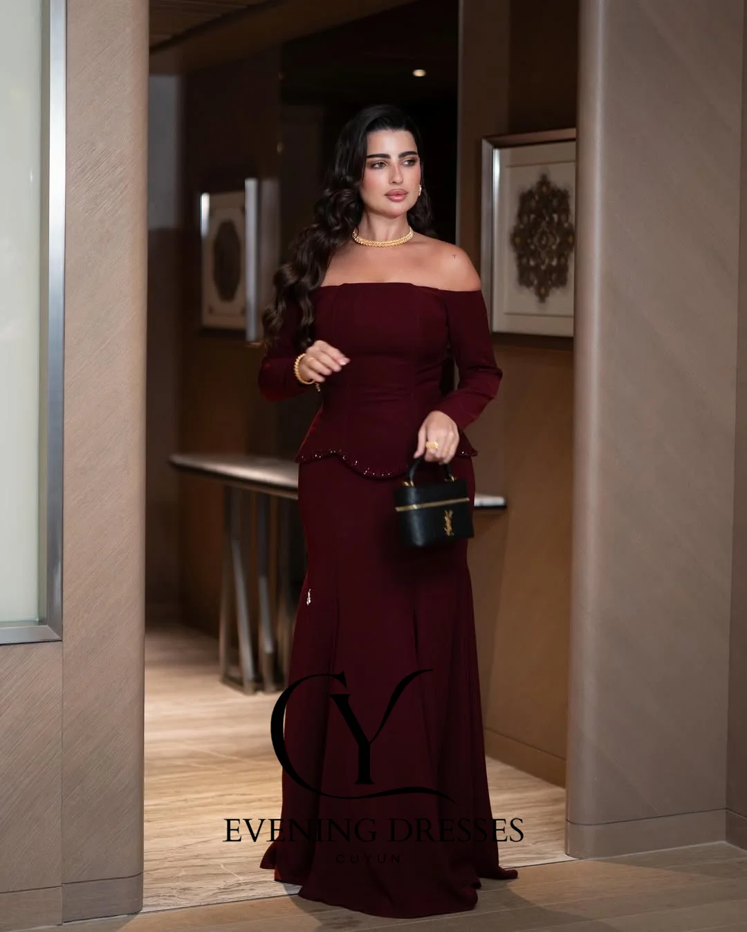 Gaun Pesta Malam Wanita Elegan CUYUN, Model Trumpet Off-the-shoulder dengan Glitter, Desain Khusus untuk Acara Spesial