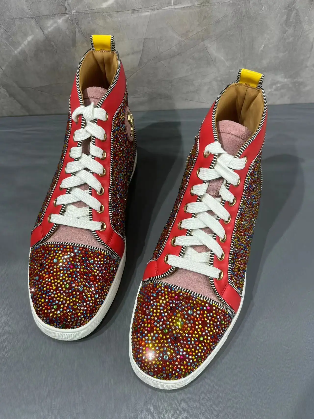 

High-Top Canvas Casual Shoes Women Red Sequins Bling Men Sneakers Sports Round Toe Lace-Up Thick Flat Sole Zapatillas De Mujer