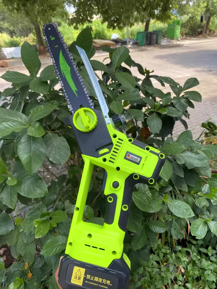 Electric chainsaw household small handheld lithium battery hand electric saw rechargeable chainsaw felling wood sawing tree