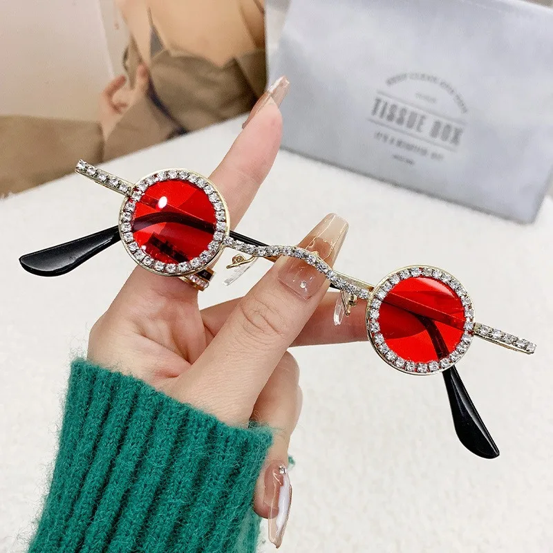 

Роскошные блестящие солнцезащитные очки KAMMPT, маленькие дизайнерские женские очки с украшением, круглые металлические солнцезащитные очки в стиле ретро для путешествий