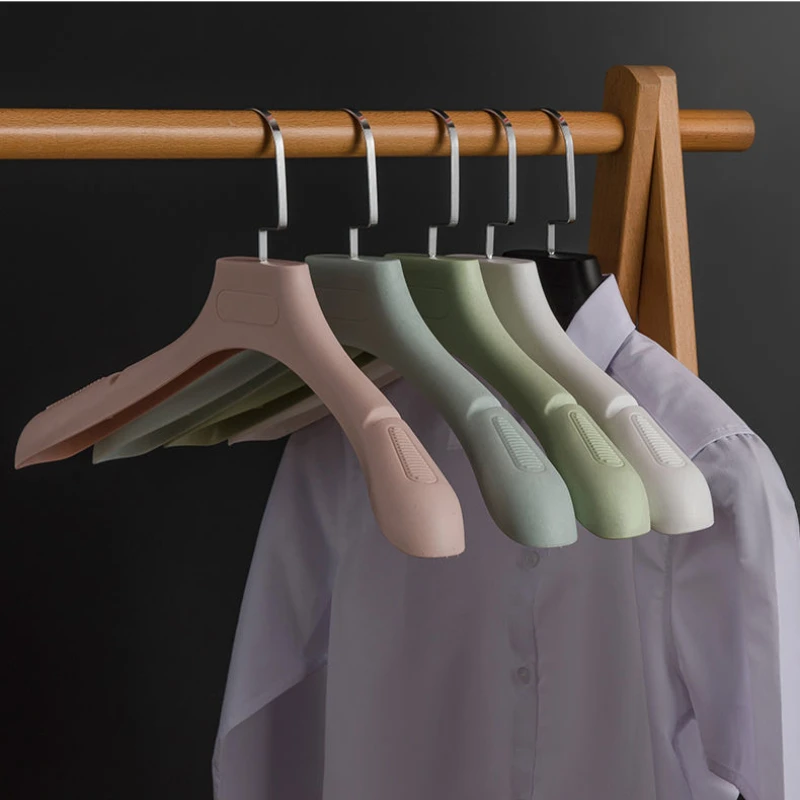 Quality Clothes Selling Shop Hangers Wide Shoulder Non Slip Lady Dress Coat Rack Pants Clip Bedroom Cloakroom Wardrobe Storage