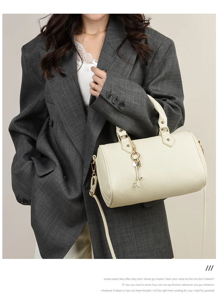 

Women's Trendy Minimalist Boston Bag - New Pillow Style Shoulder, Crossbody & Handheld Bag