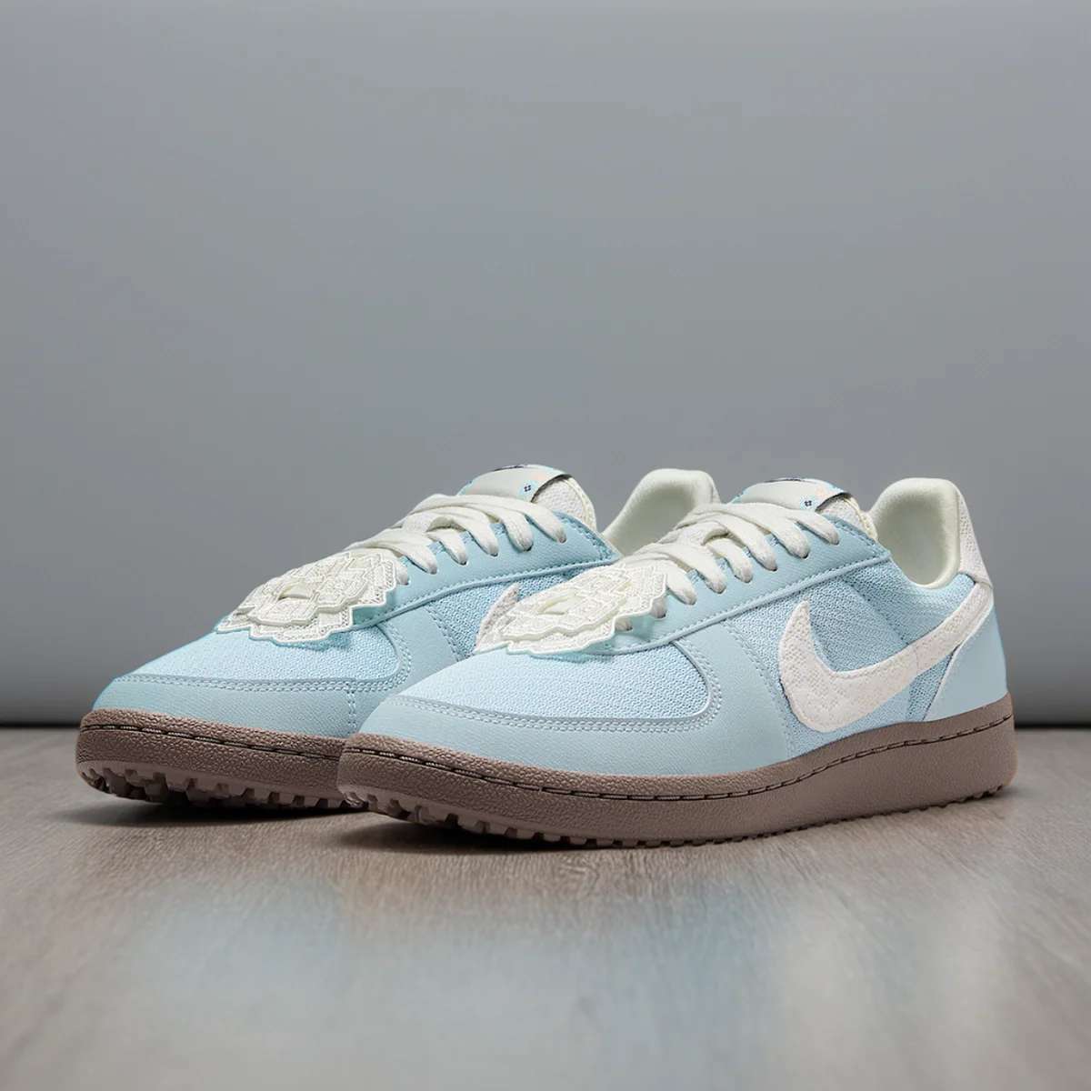 

Оригинальные женские легкие повседневные туфли Nike на тонкой подошве Field General IH7350-402