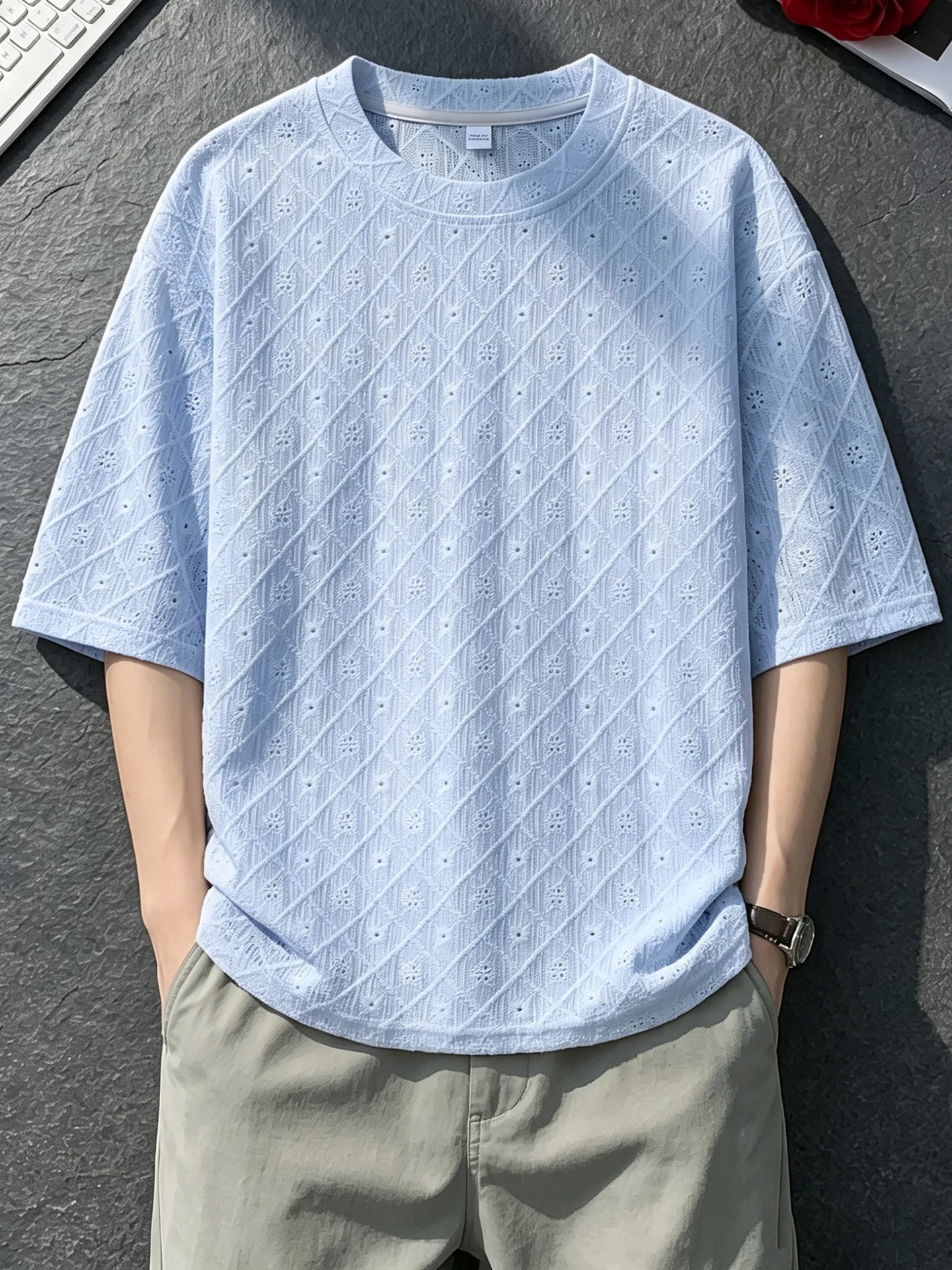 Loose Fit Mesh Hollow out Short Sleeve T-Shirt Men's Summer Breathable Comfortable Youth Style Clean Fit Regular Length