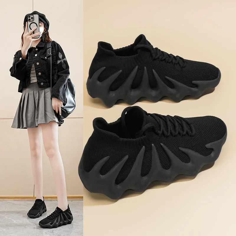 2026 New Summer Women's Shoes Flying Woven Octopus Coconut Shoe Women's Korean Version Versatile Socks Shoes Sports Casual Shoes