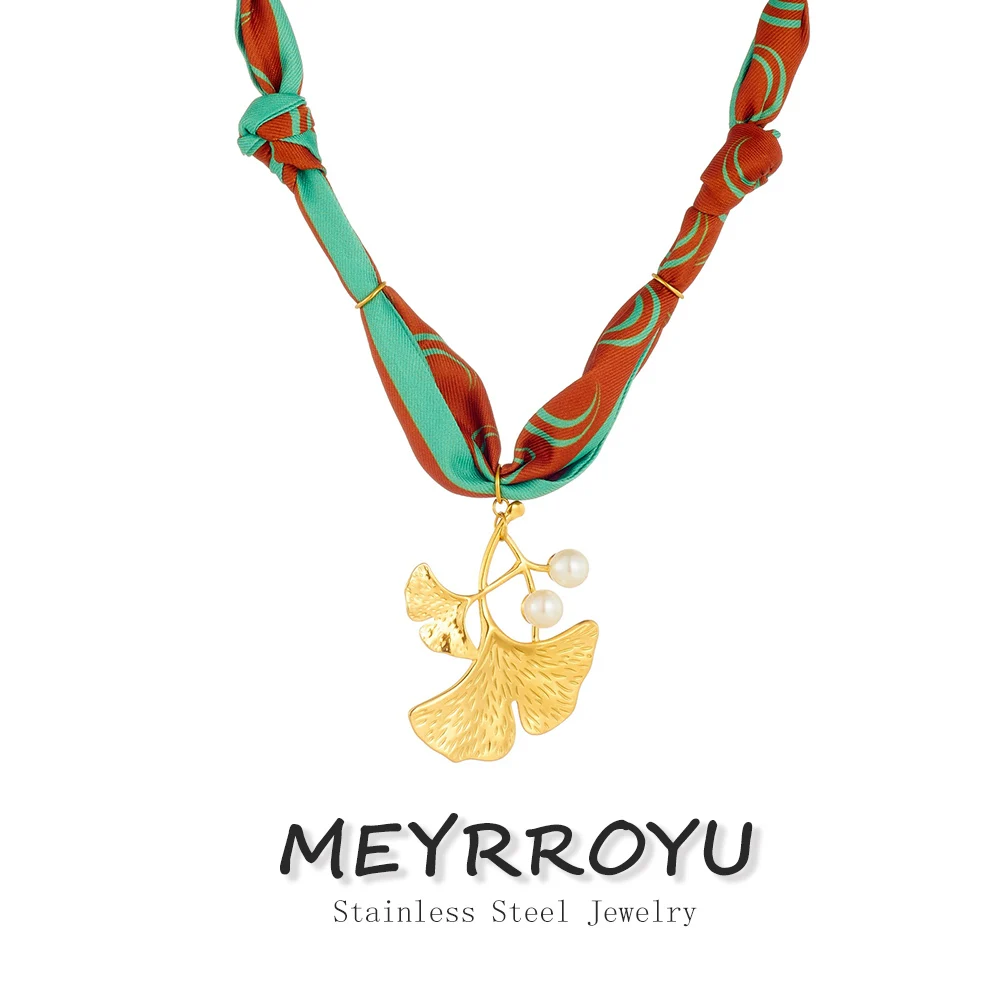 MEYRROYU 316L Stainless Steel Golden Ginkgo Leaves Inlay Pearl Pendant Necklace Lady Blue Brown Rope Chain Jewelry Glamorous