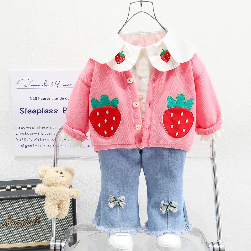 2023 Autumn Baby Girls Coats Shirt Tassel Bow Jeans 3 Pcs Children Clothing Sets Kids Tracksuits Cute Strawberry Infant Clothes