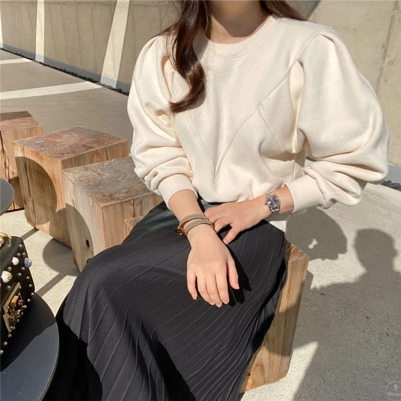 

2025 New Korean Style Casual Fashion Loose Slimming Long Sleeve Pullover Sweatshirt Trend