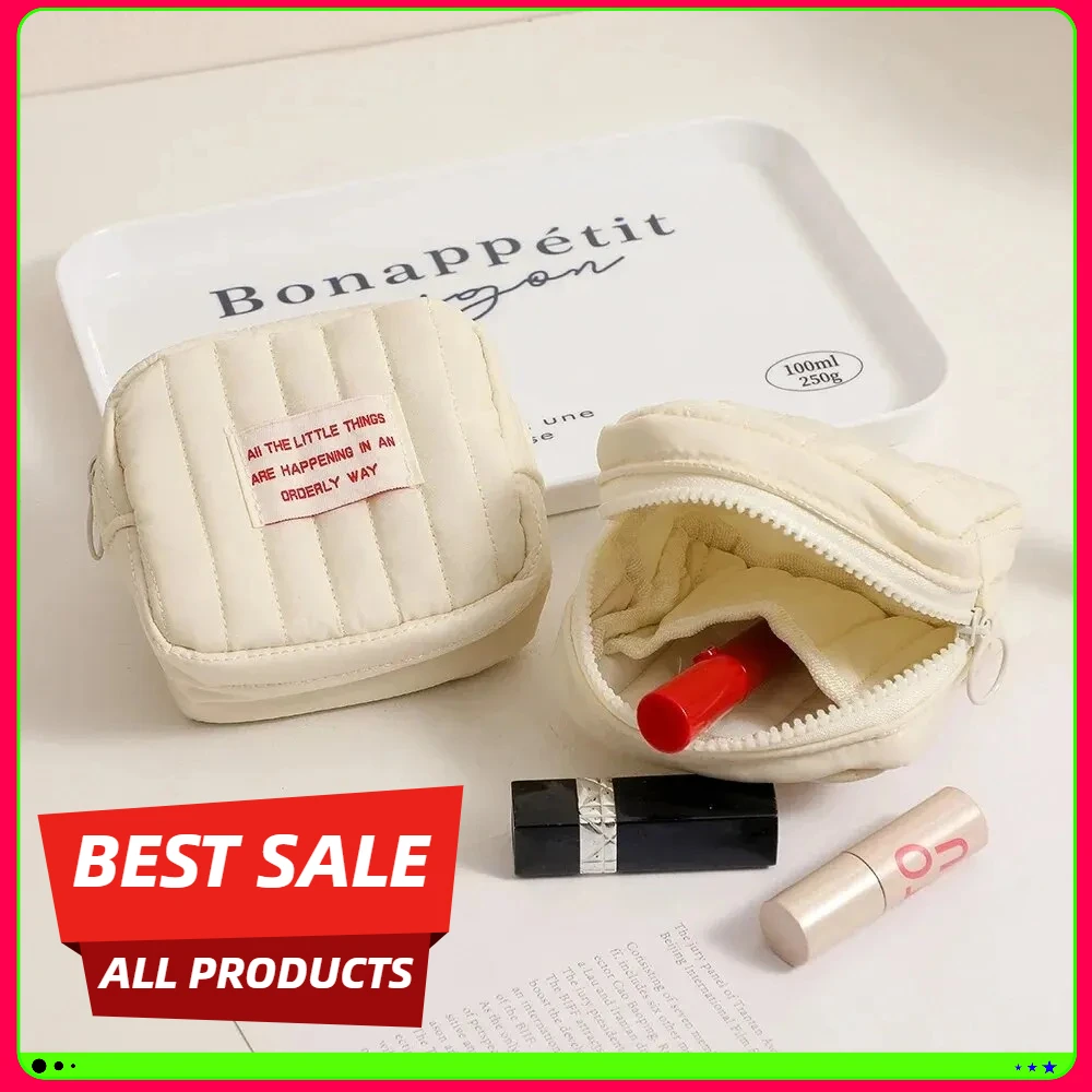 Korean Square Small Makeup Bag Student Small Earphones Zero Wallet Girl Portable Lipstick Storage Bags