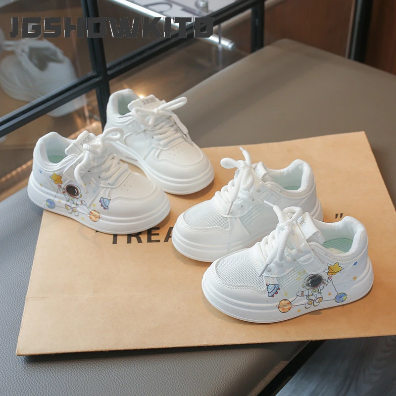 JGSHOWKITO Kids White Shoes for Boys Girls Unisex Children Casual Skate Sneakers Air Mesh Breathable Non-slip Cartoon Astronaut