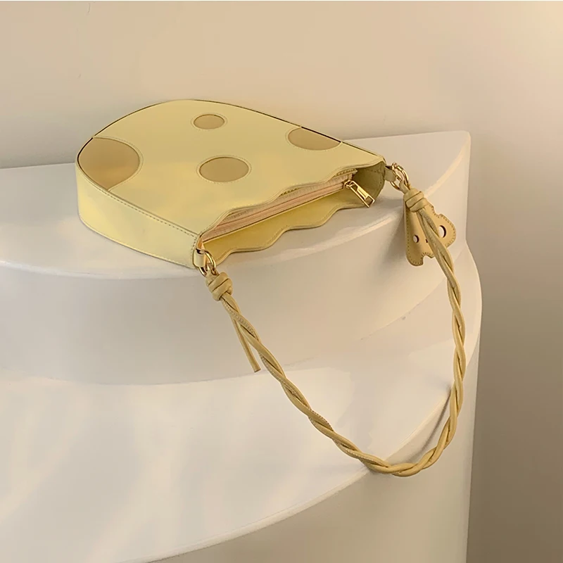 2024 Niche Design New Women Shoulder Bags Spring Summer Color Matching Underarm Bag Sweet Fashion Portable Crossbody Bags