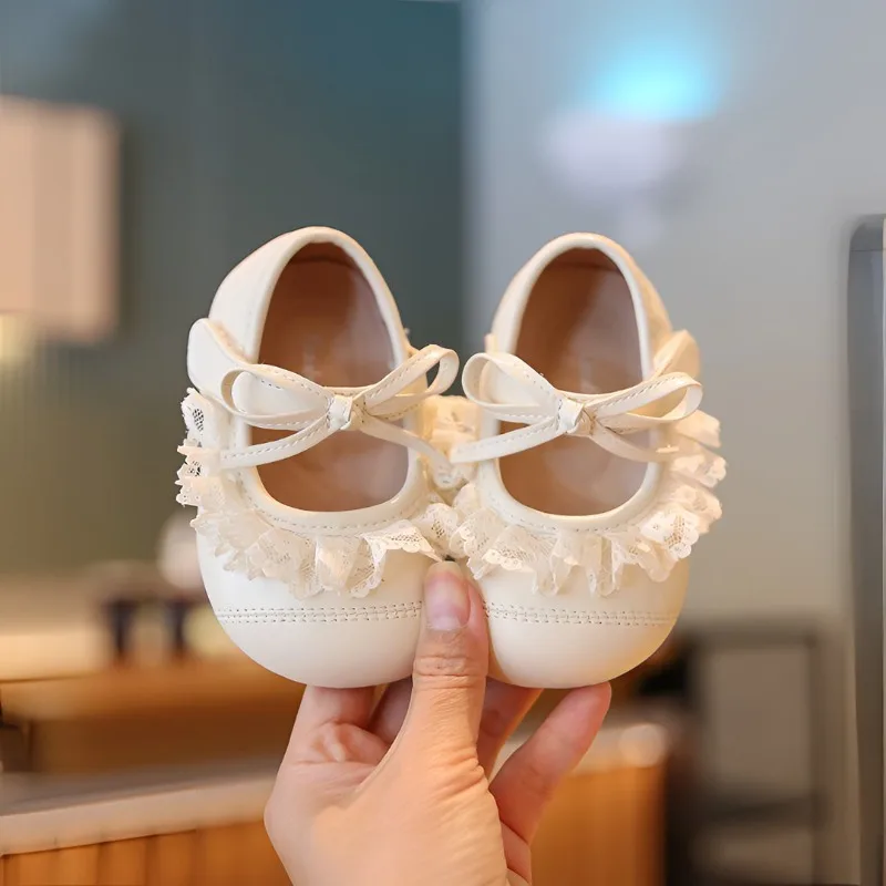Kleinkind Mary Jane Ballerinas mit Spitze, atmungsaktive Baby-Freizeitschuhe, leicht, rutschfest, 2026 Neu, Mädchen-Lauflernschuhe, weiche Sohle, niedlich – Detail 5