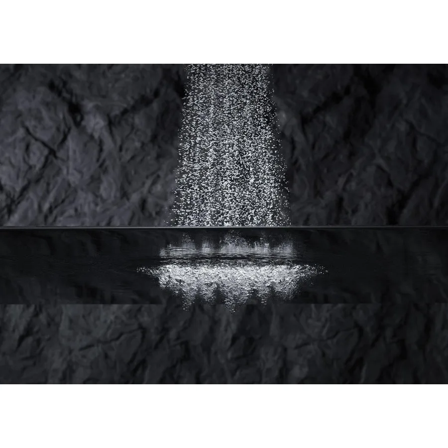 45417CP Jednofunkcyjna deszczownica ścienna z paskami, z funkcją Katalyst Air Induction Spray, 2.0 GPM, chrom polerowany, do nowoczesnych łazienek