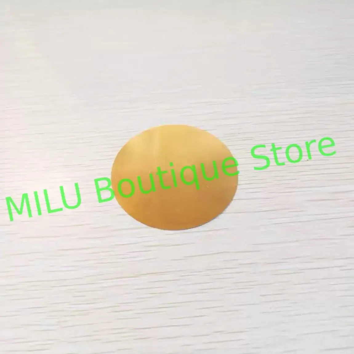 مختبر عالي الجودة ورقة ذهبية عالية النقاء قطعة عمل Au محتوى نقاء ورقة الذهب النقي 99.99 يمكن تخصيصها 0.1/0.2 مللي متر