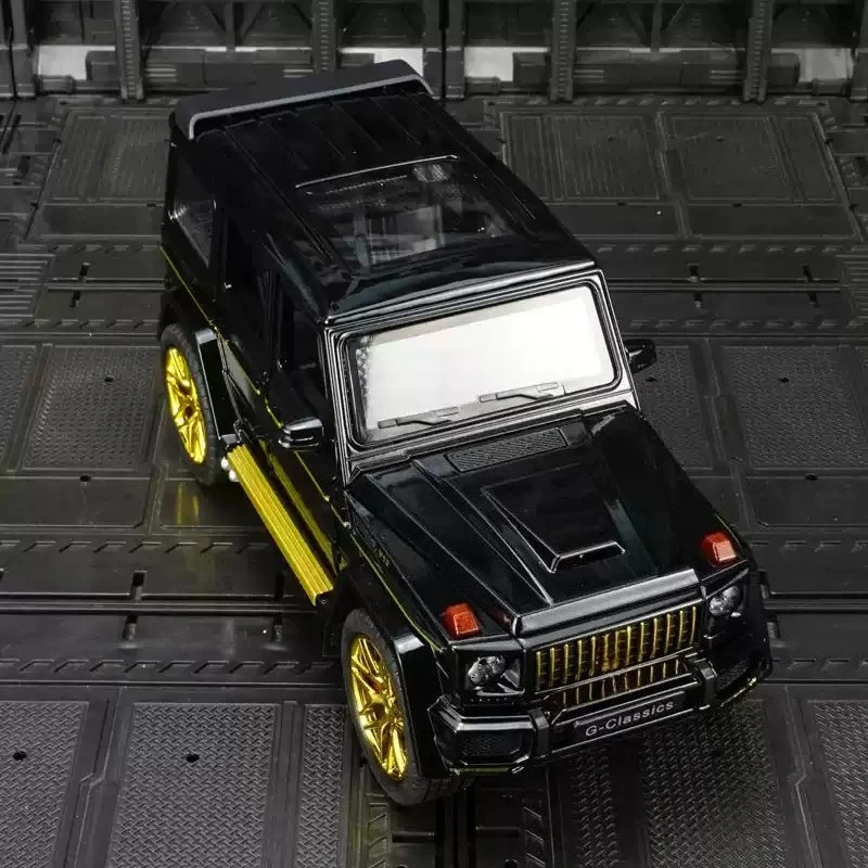 1:24 G63 Simulation Alloy Car Model Off-road Vehicle Sound Light Pull Back Toys Birthday Gift Hobbies Collection