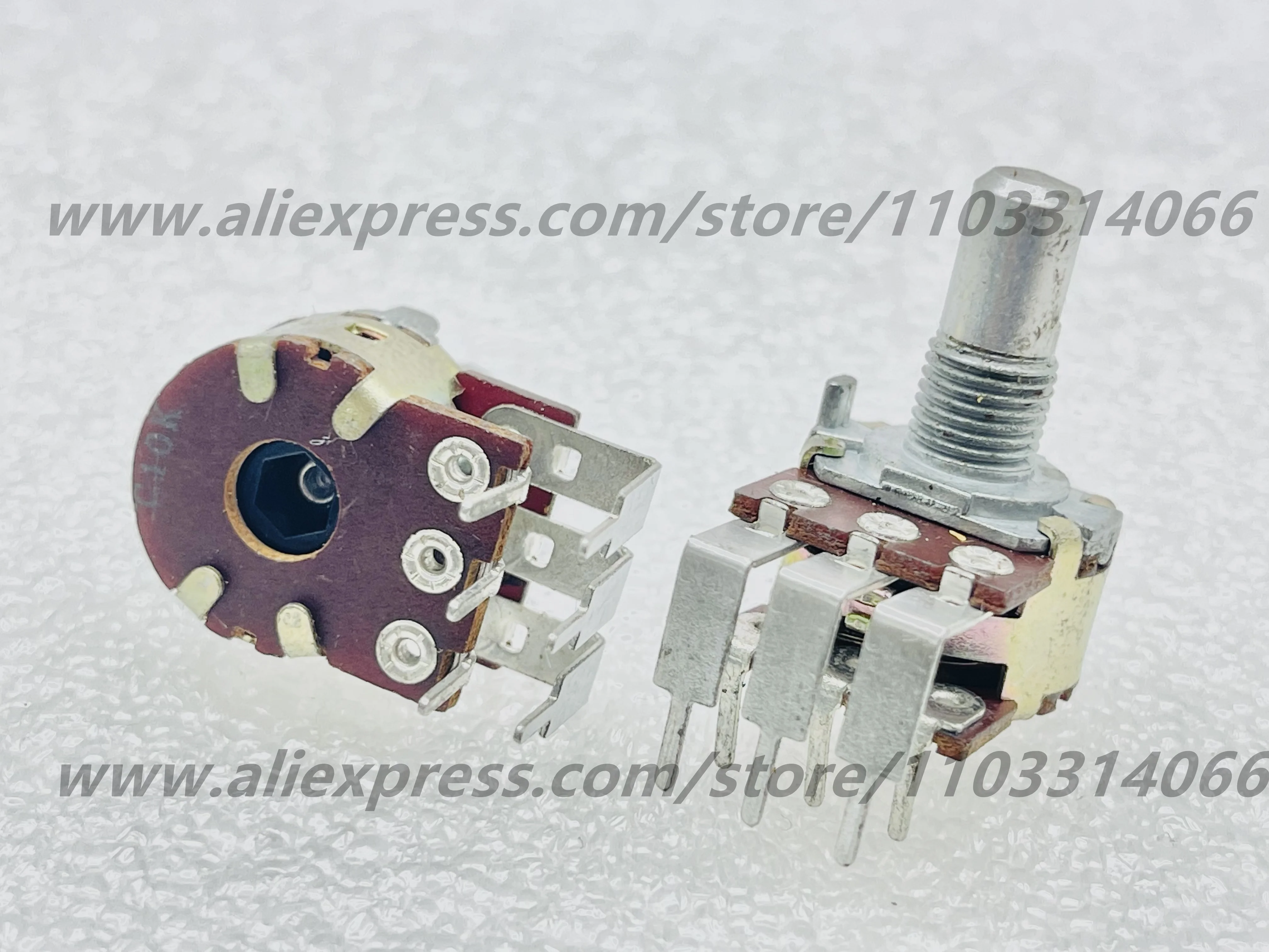 10pcs RK16 double potentiometer amplifier vertical 6 feet can be adjusted C10k axis length 15mm