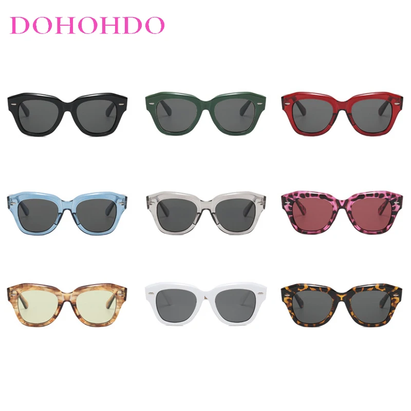 Vintage Square Sunglasses Cat Eye Women Trendy Classic Brand  display picture 1