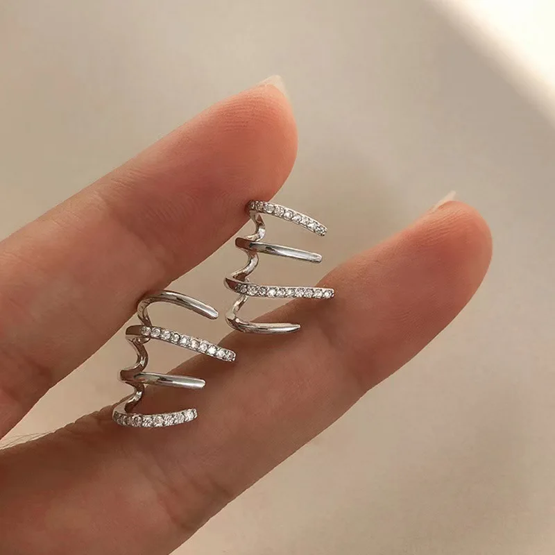 Multi Layer Type Zinc Alloy Claw Zirconium Stud Earrings Women Silver Color Arc Vertical Bar Rhinestone Enbeded Korea Earrings