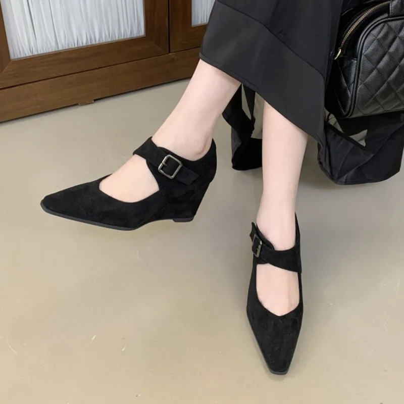 

Women's Pointed Toe Suede Buckle Strap Wedge Heel Mary Jane Pumps Elegant Casual Footwear Drop Shipping 2026 Shoes for Ladies
