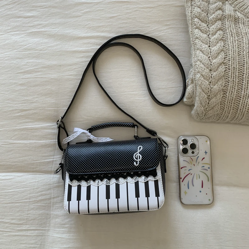 

Модная сумка-кроссбоди в стиле преппи с дизайном клавиш пианино и музыкальных нот, маленькая сумочка для девушек в стиле Лолита