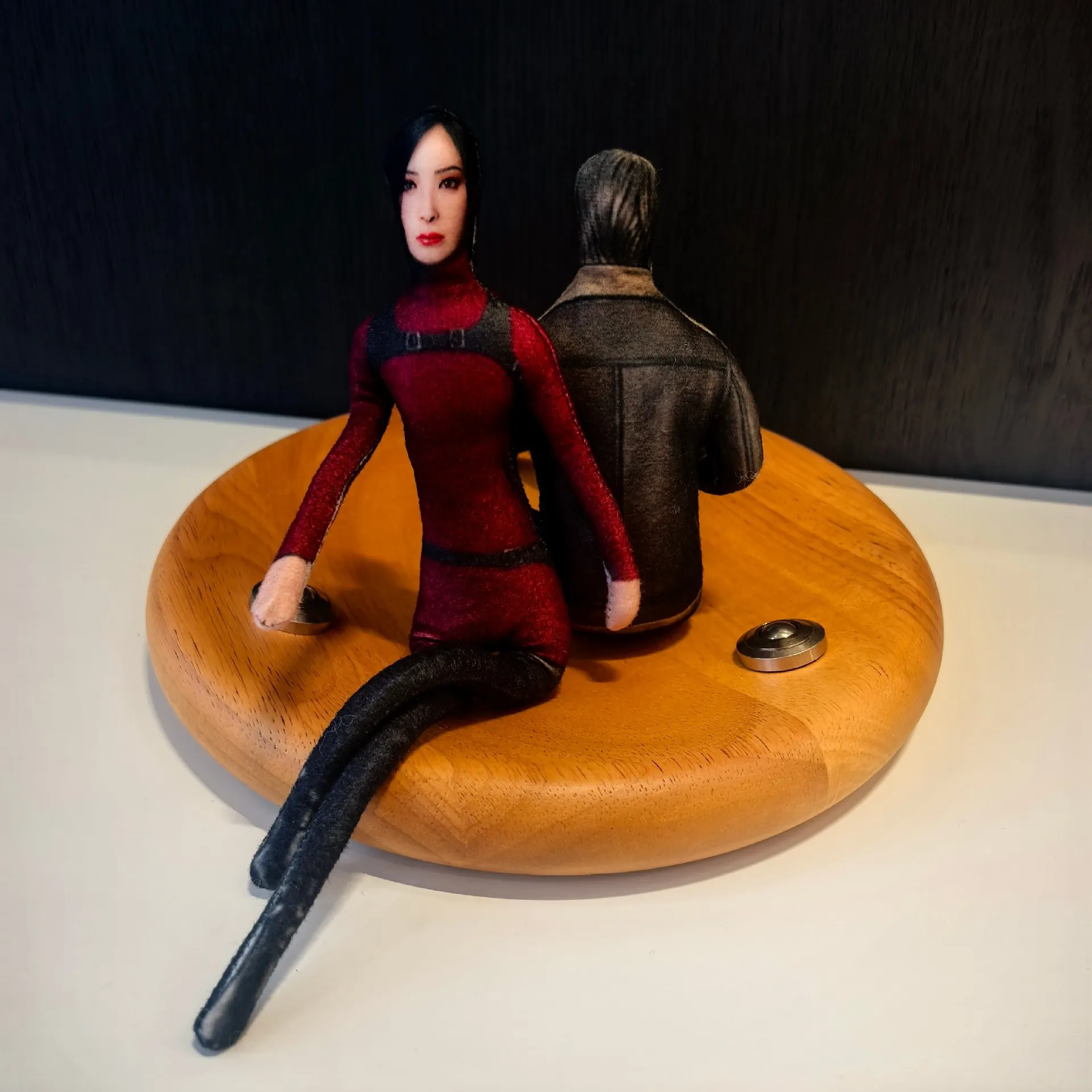 Funny 26cm With Body Wire Flexible Anime Resident Game Evil Character Leon Scott Kennedy and Ada Wong Plush Toys Plushie Doll view 4