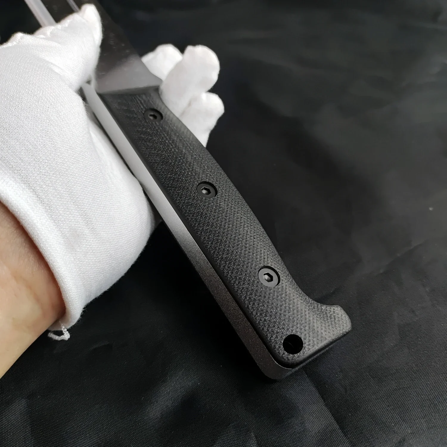 Versatile Crowbar for Outdoor Rescue and Vehicle Window Demolition EDC Tool