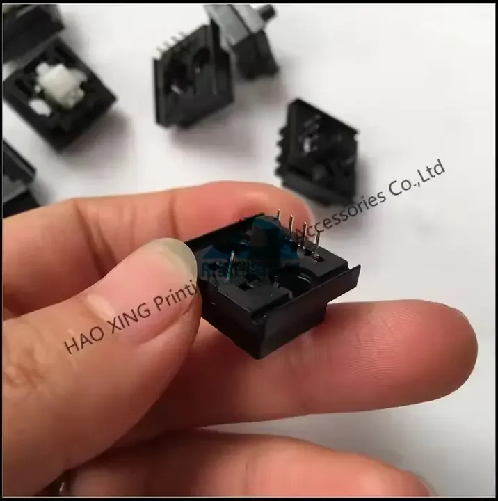 Nuovo interruttore tattile S37Z201674 pulsante per parti di macchine da stampa Roland 700 Interruttore della migliore qualità S37Z201674