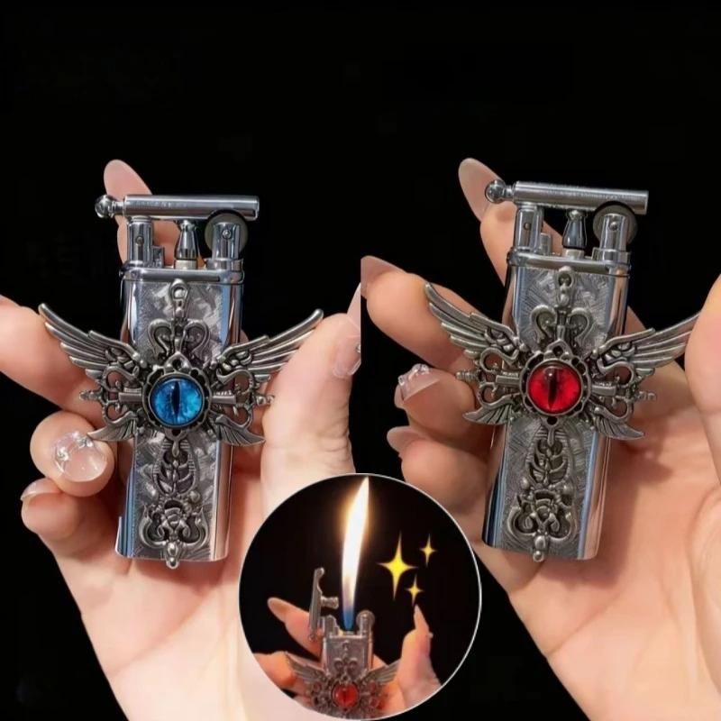 

New Fashionable High-end Handmade Retro Grinding Wheel Lighter Outdoor Metal Open Flame Portable Lighter Smoking Gift