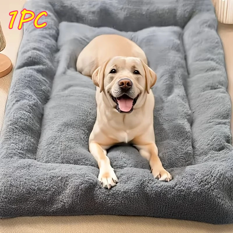 Oversized Plush Dog & Cat Bed, Sofa Crate Pad, Ultra Soft Polyester Pet Mat for All Sizes, Adorable Rectangle Couch