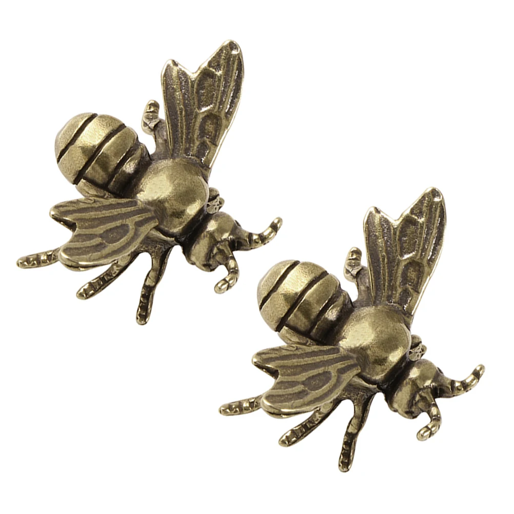 

2Pcs Brass Bee Ornament Stylish Desktop Bee Adornment Perfect for Home Office Desktop Decoration Brass Adornment