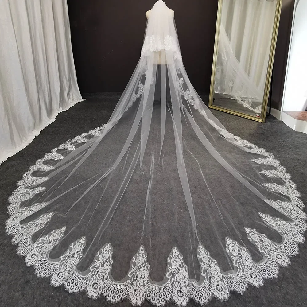 Elegant Lace Cathedral Bridal Veil High Quality 3 Meters 2 Tiers Long Wedding Veil with Comb Wedding Accessories