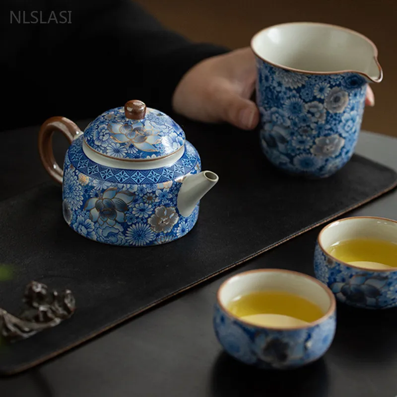 150ml Jingdezhen Blue and White Porcelain Dezhong Tea Pot High-grade Ru Kiln Home Tea Infuser Ceramic Filter Beauty Teapot