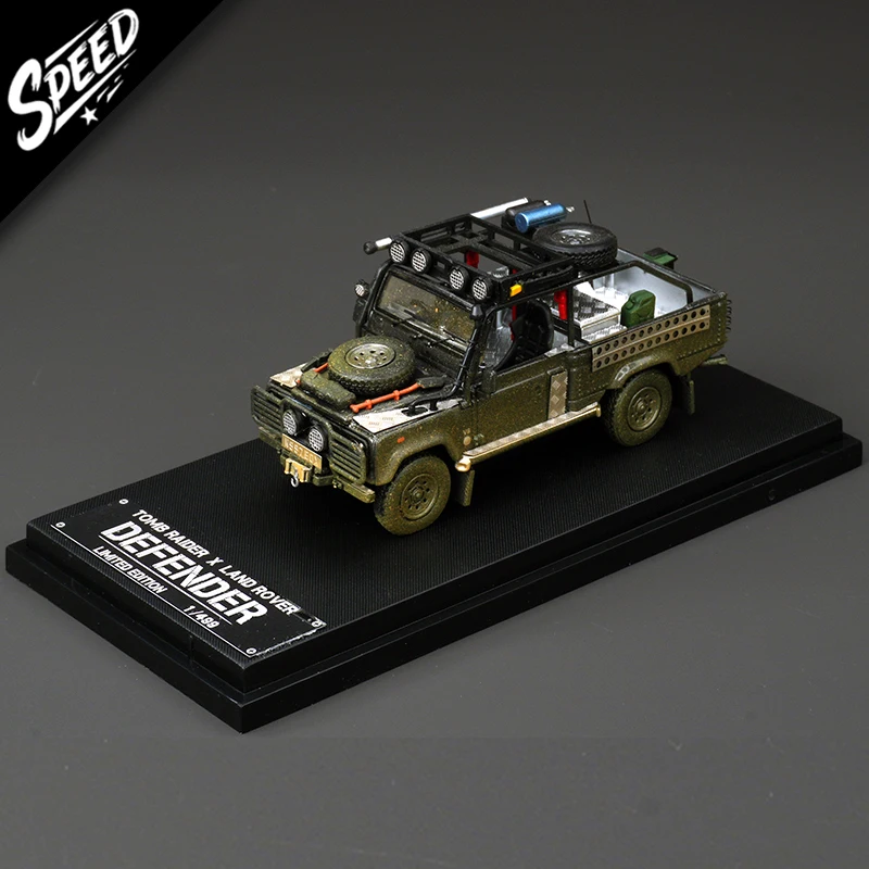 

SW In Stock 1:64 Defender Pick Up Silver Many Attachments Diecast Car Model Collection Miniature Toys Street Warrior