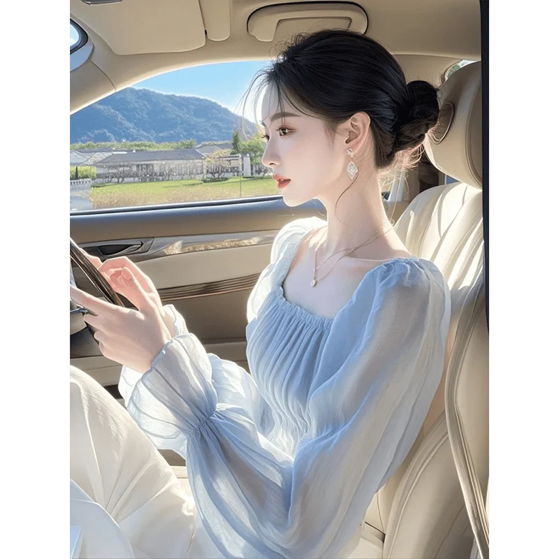 เสื้อชีฟองคอเหลี่ยมสีฟ้าอ่อนสำหรับผู้หญิง ดีไซน์สวยไม่ซ้ำใคร สไตล์เกาหลี ทรงหลวม แขนยาว เหมาะสำหรับฤดูใบไม้ผลิ