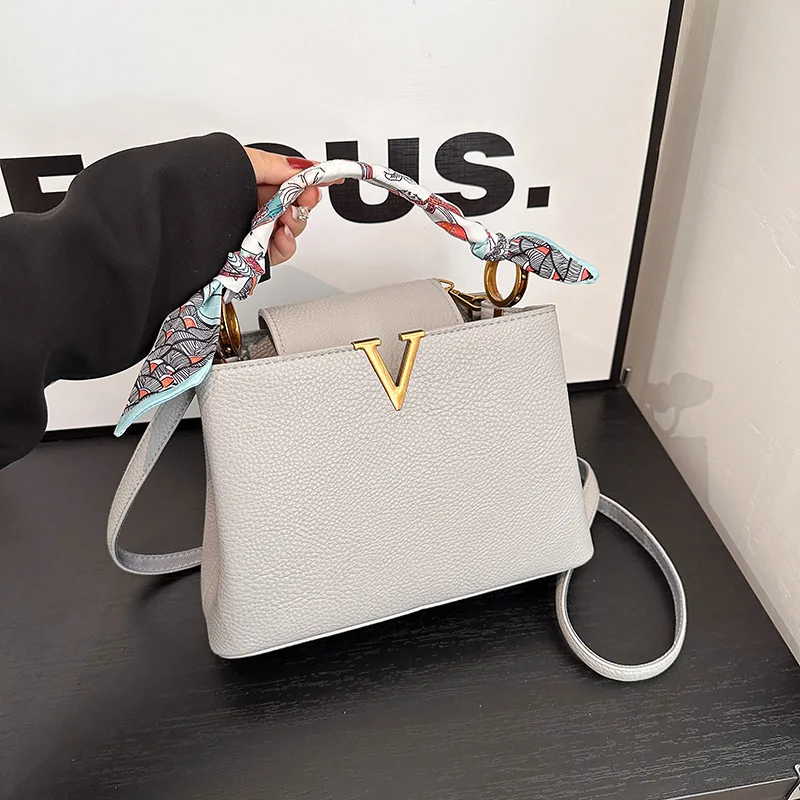 

Women's Luxury-Inspired Kelly Bag - Chic Unique Monogram Top-Handle, Shoulder & Crossbody Purse for Commute