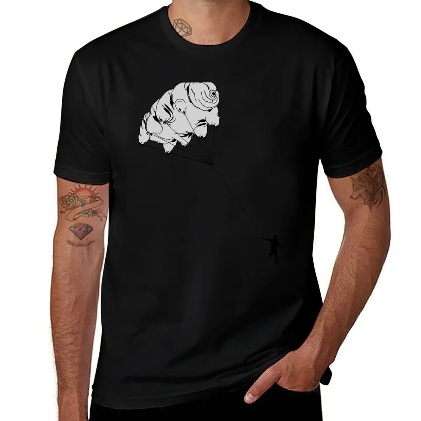 Tardigrade Kite T-Shirt Basic Tee Shirt for Everyday Outfit T-Shirt