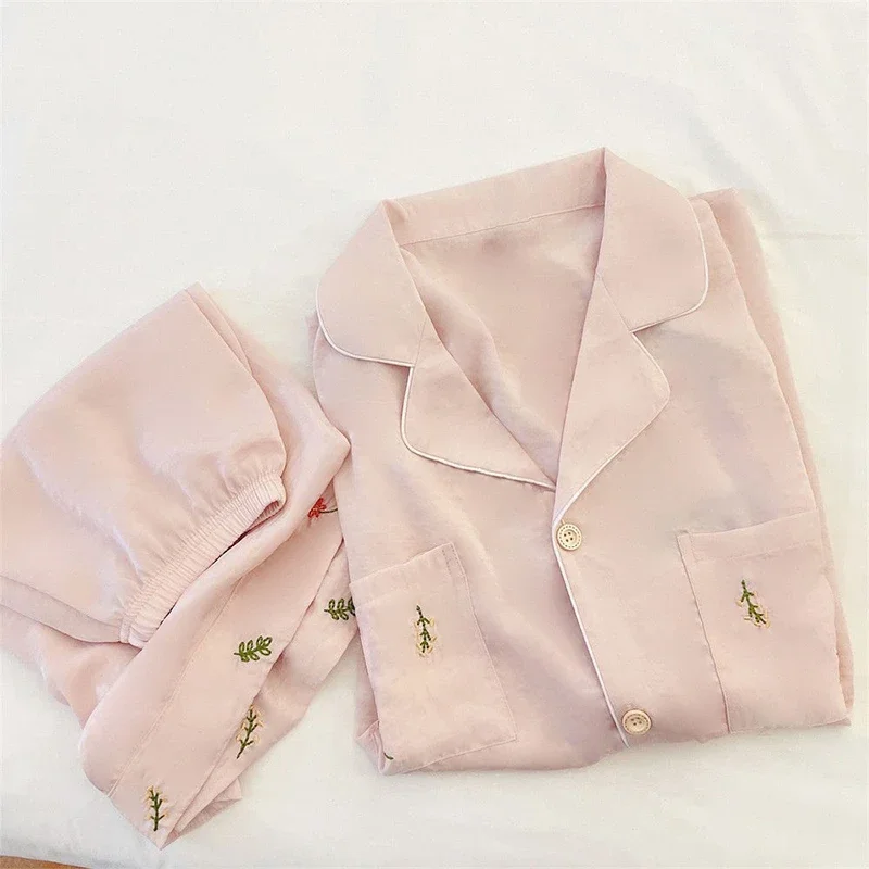 Chinese Elegant Style Embroidery Women\'s Pajamas Fresh Summer Cool Flowers Ice Silk Casual Lounges 2024 New Y2k Classic Homewear
