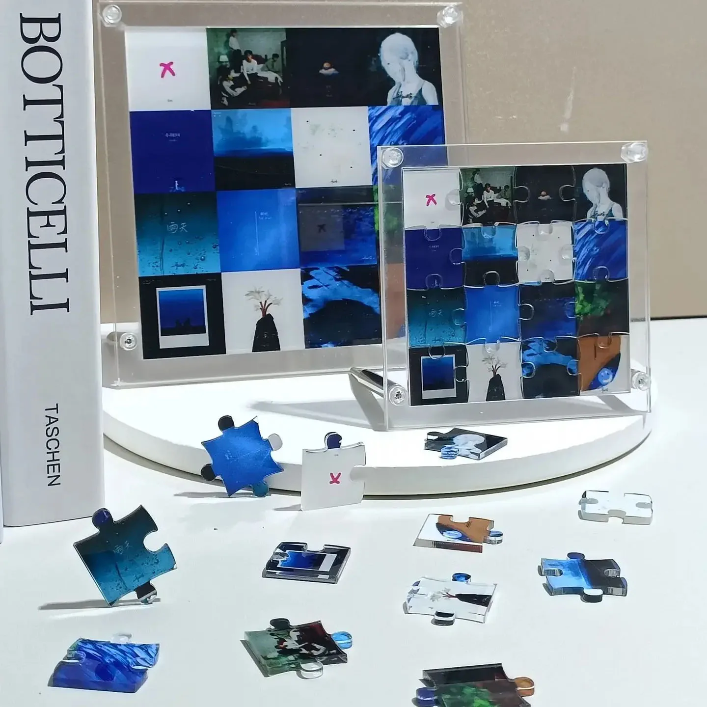Einzigartige unregelmäßige Acryl-Puzzle-Ausstellung für den Schreibtisch, anpassbare Dekoration mit Promi-Motiv, kreatives Geschenk für Fans und Sammler