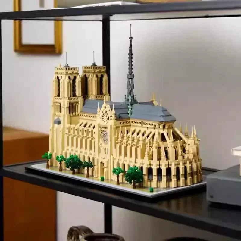 Notre Dame de Paris World Famous Architecture Model importer nights Bricks Toys, Cadeau pour adultes et enfants, Nouveau, 2024, 21061