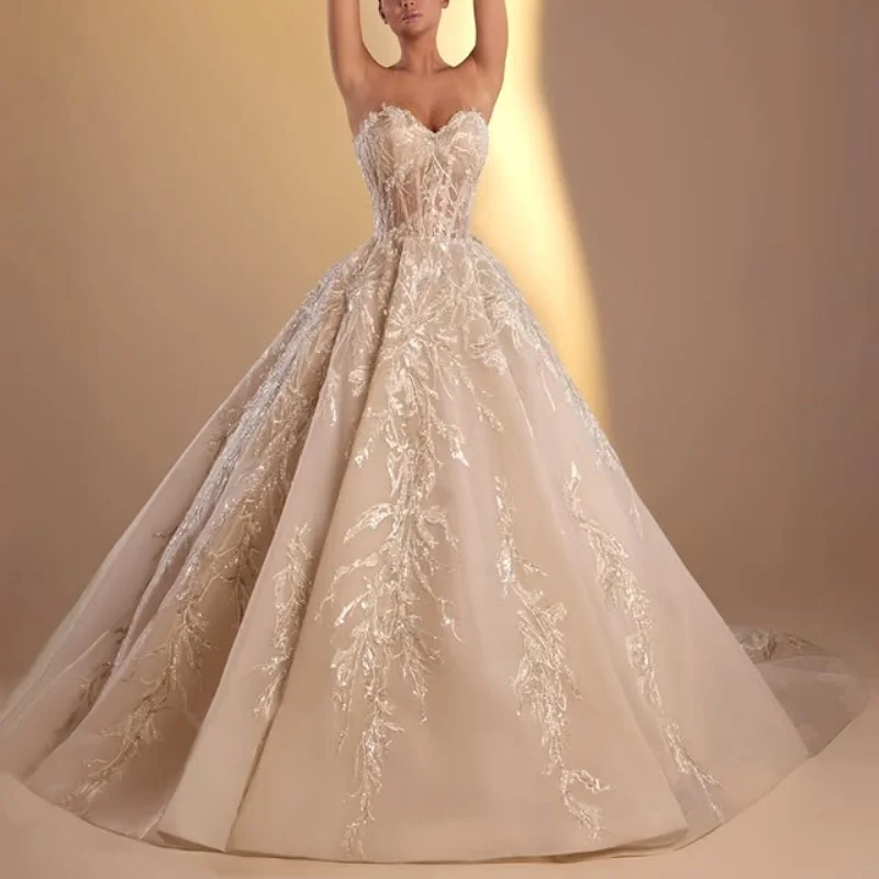 

Customized white Ball Gown Royal Wedding Dresses sequin applique Long tail Made Robe De