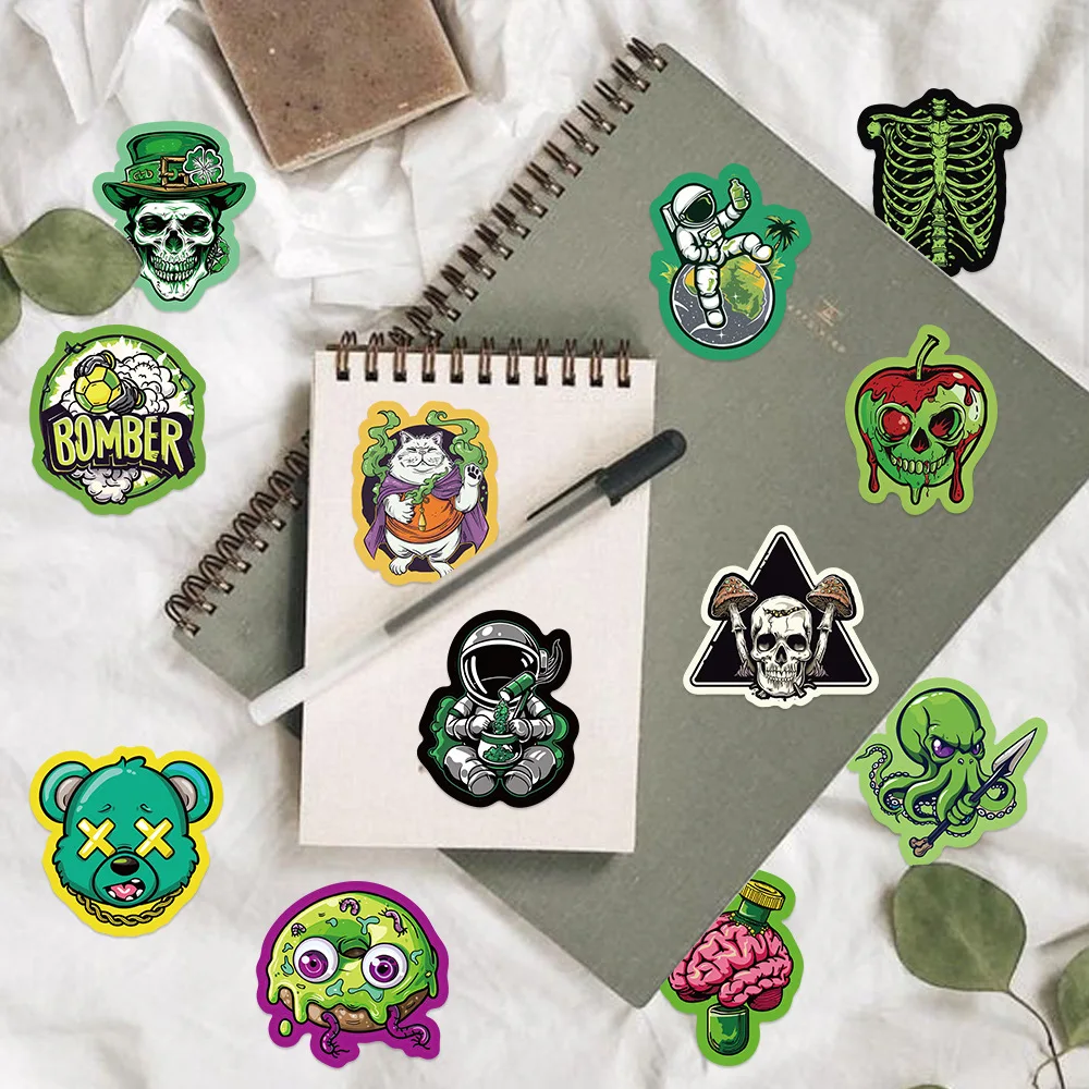 50pcs Green Monster scheletri Cartoon Graffiti Stickers telefono chitarra Laptop valigia bottiglie d'acqua adesivo impermeabile regalo