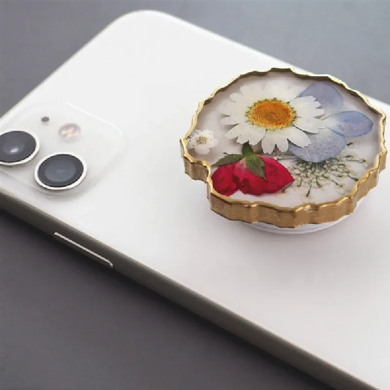 Phone Grip Resin Mold with Phone Socket Holders, Phone Grip Holder Silicone Molds for Epoxy Casting Resin Cartoon Dog Crafts
