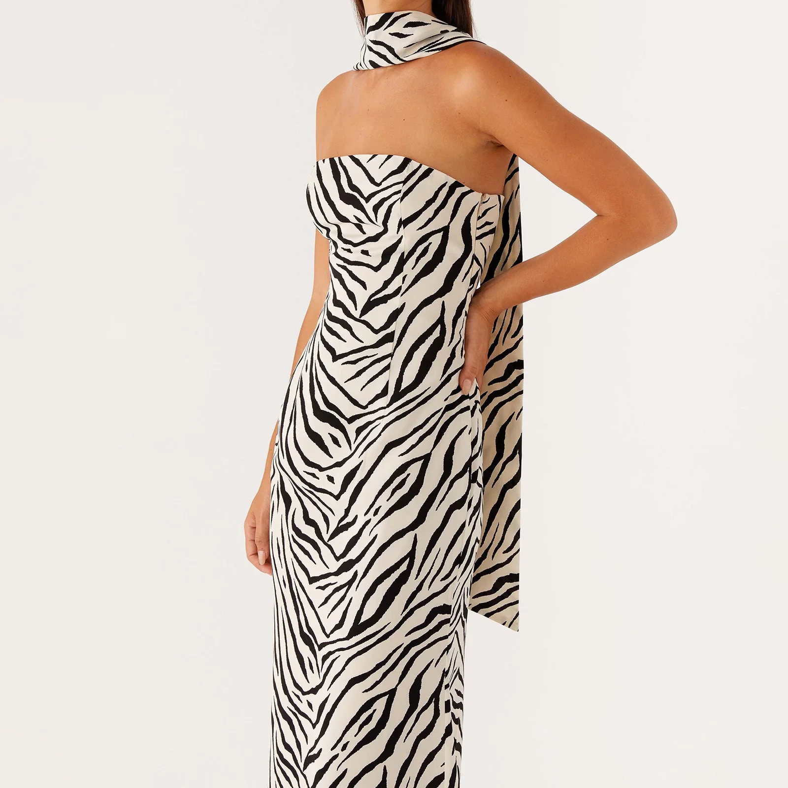 

Women's Summer Fashion Long Tube Dress Zebra Stripe Print Strapless Slim Fit Party Club Dresses with Scarf