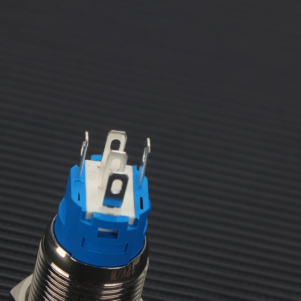 

Auto Reset Push Button 16Mm 12V Waterproof Round Stainless Steel Control Switch For Circuits Relays